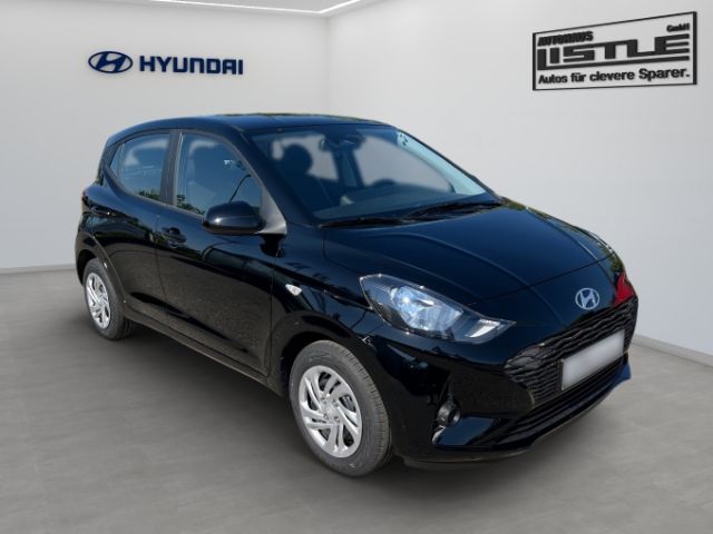 Fahrzeugabbildung Hyundai i10 1.0 MJ24 M/T Select KLIMA+RADIO+TEMPOMAT+UVM