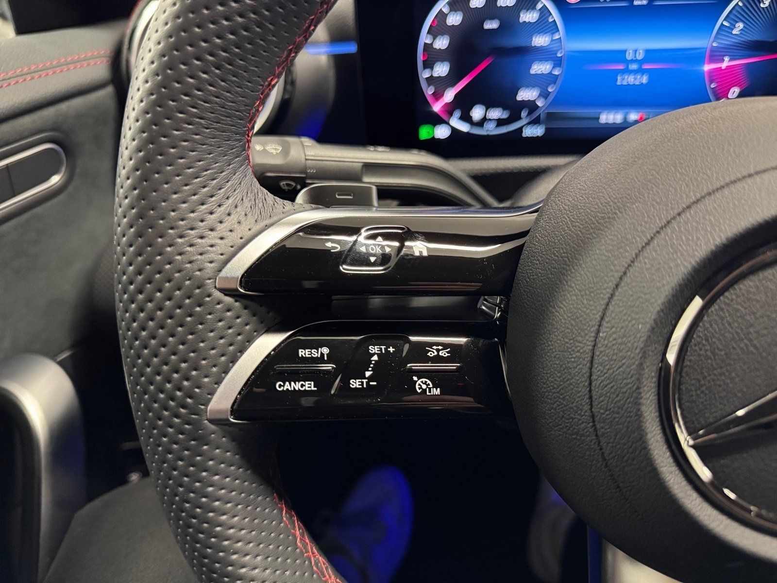 Fahrzeugabbildung Mercedes-Benz CLA 200 AMG Line*Night*Kamera*LED*Ambiente*Keyle