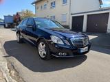 Mercedes-Benz E 350 4MATIC ELEGANCE Navi/Komfort-Fahrw./Memory - Mercedes-Benz E 350 aus 2011: 4matic