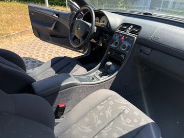 Mercedes CLK 200 - 5