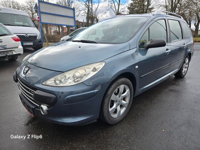 Peugeot 307 Platinum 7 Sitze