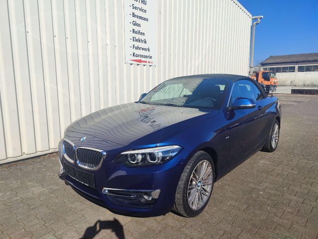 BMW 218 218 i Luxury Line LED Leder Alu Shz PDC