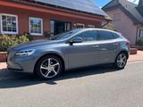 Volvo V40 2.0 D2 Momentum|LED|EUR6|AHK|Kam... - Volvo V40: D2 Momentum