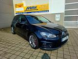 Volkswagen Golf R-Line SM "Cup" mit "R-Line" Exterieurpaket - : mit TÜV, mit