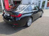 BMW 318i Limousine Navi Innovation HUD Kamera SHZ - gebrauchte BMW 318 aus dem Jahr 2024