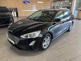 Ford Focus Turnier Cool&Connect RFK NAVI Winter Paket - Ford Focus Gebrauchtwagen in Duisburg
