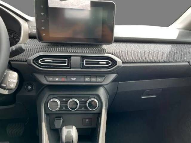 Fahrzeugabbildung Dacia Sandero Journey TCe 90 CVT