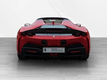 2022 Ferrari SF90 照片 6