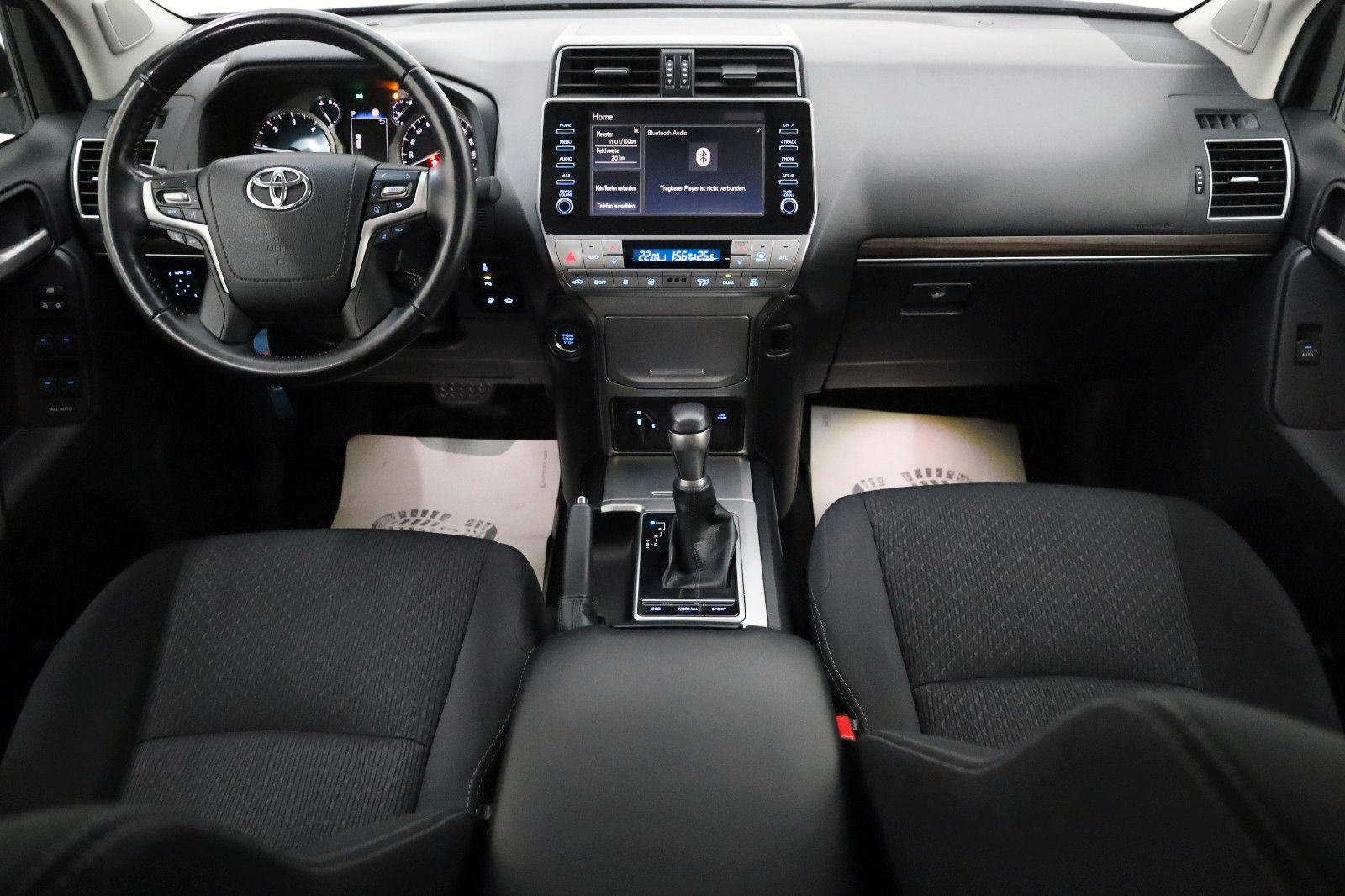 Fahrzeugabbildung Toyota Land Cruiser Comfort,Kamera,LED,ACC, AHK, +WR