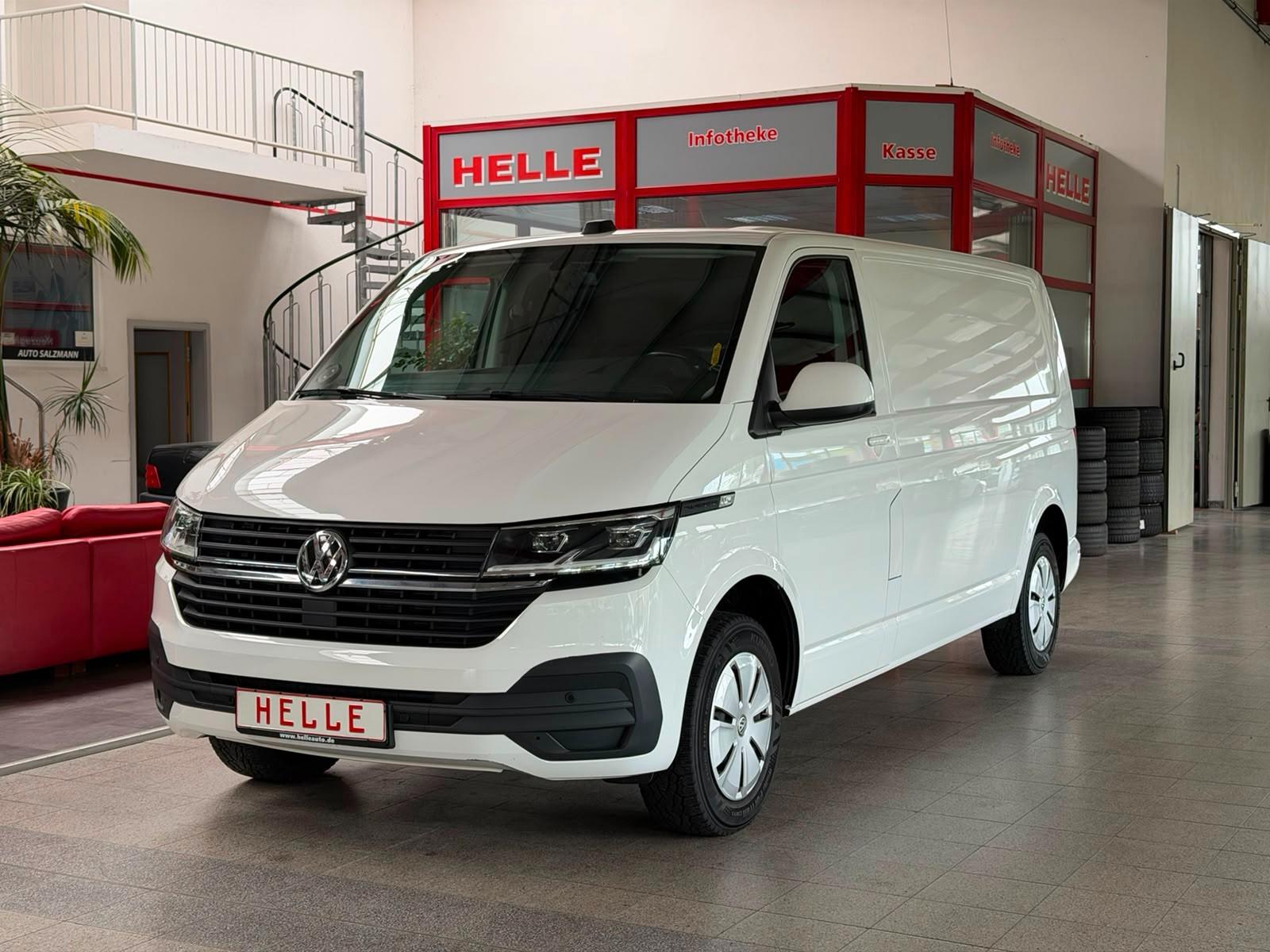 Volkswagen T6.1 Transporter lang FWD *DSG+LED+ACC+RFK+AHK*