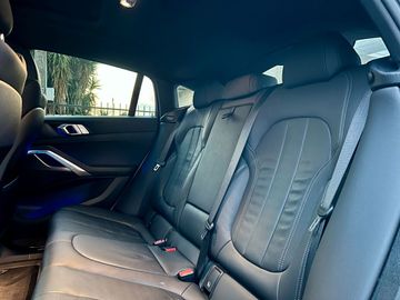 BMW X6 - 12