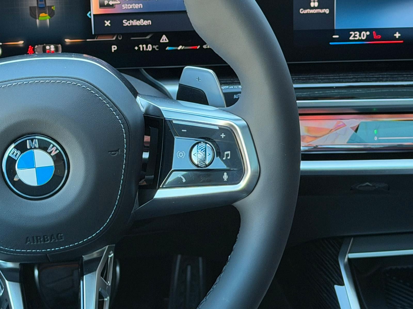 Fahrzeugabbildung BMW 740 d xDrive M Sport Pro*B&W*MASS*PAN*STHZ*CON*