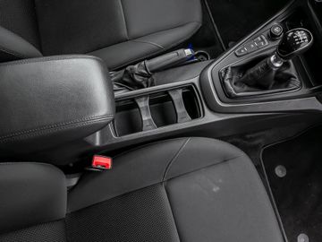 Ford Focus Turnier 1.0 Business Kamera Winterpaket
