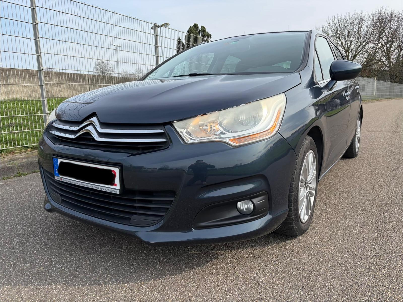 Citroën C4 Lim. Selection, Leder, Navi, Gepflegt