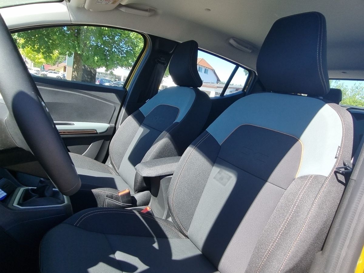 Fahrzeugabbildung Dacia Sandero Stepway Extreme TCe 110