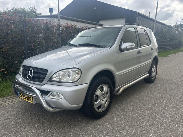 Mercedes-Benz ML 270 M-klasse ML 270 CDI / AUTOMAAT / AIRCO /