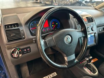 Volkswagen Touran  *7Sitzer*Navi*DSG*Sitzh*BiXenon*