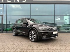 Fahrzeugabbildung Volkswagen Tiguan 2.0 TDI 4MOTION R-Line Pano AHK Stndhzn
