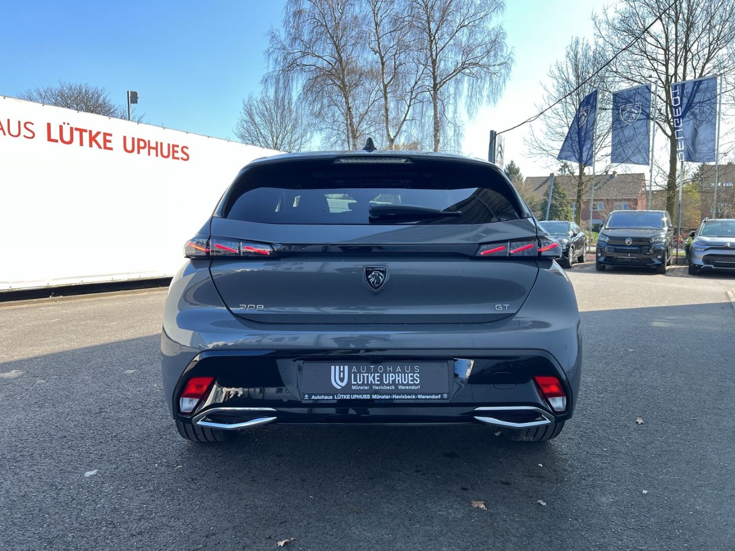 Fahrzeugabbildung Peugeot 308 GT BlueHDi 130 EAT8 AHK-abn. El. Panodach