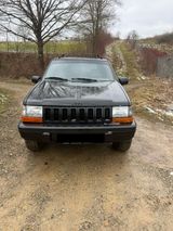 Jeep Grand Cherokee ZJ 5.2 V8 - Jeep Grand Cherokee aus 1993