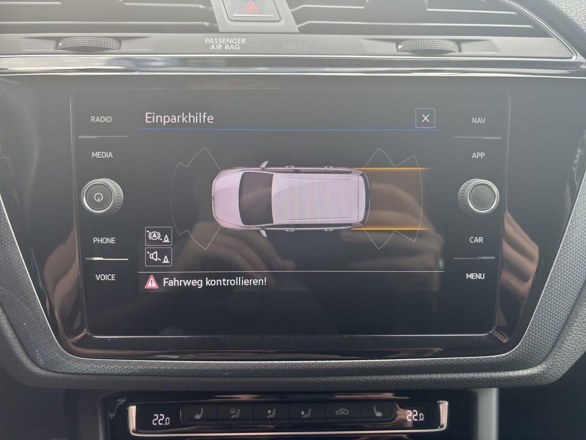 Touran Active 1.5 16V TSI DSG AHK LED NAVI