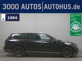 Volkswagen Passat Var. 2.0 TDI Elegance R-Line Leder StHzg - Volkswagen Passat mit Diesel-Antrieb: Kombi, R Line