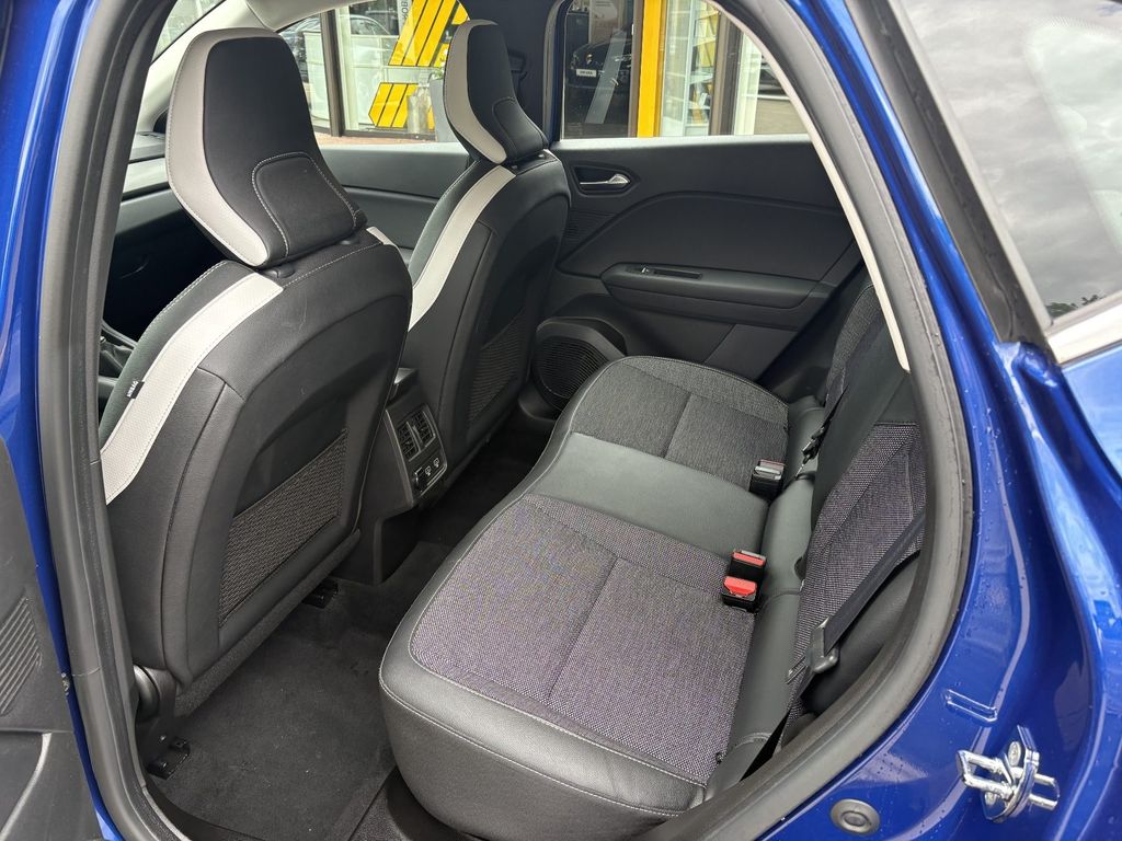 RENAULT Captur - Bild 10