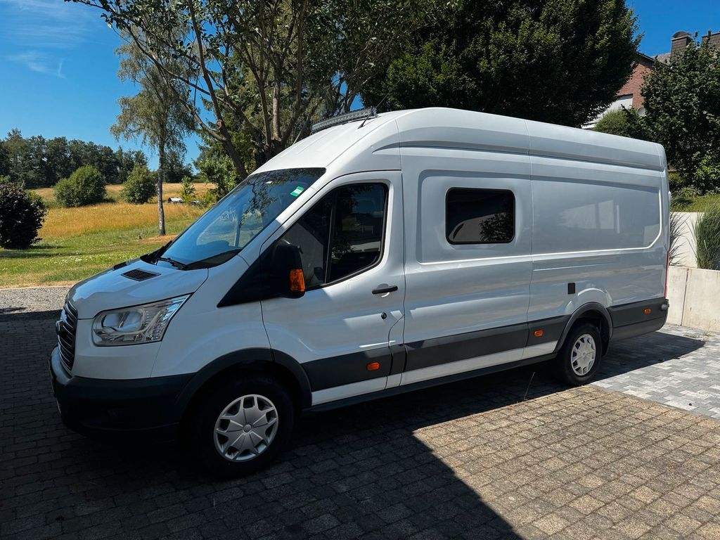 Image of Ford Transit