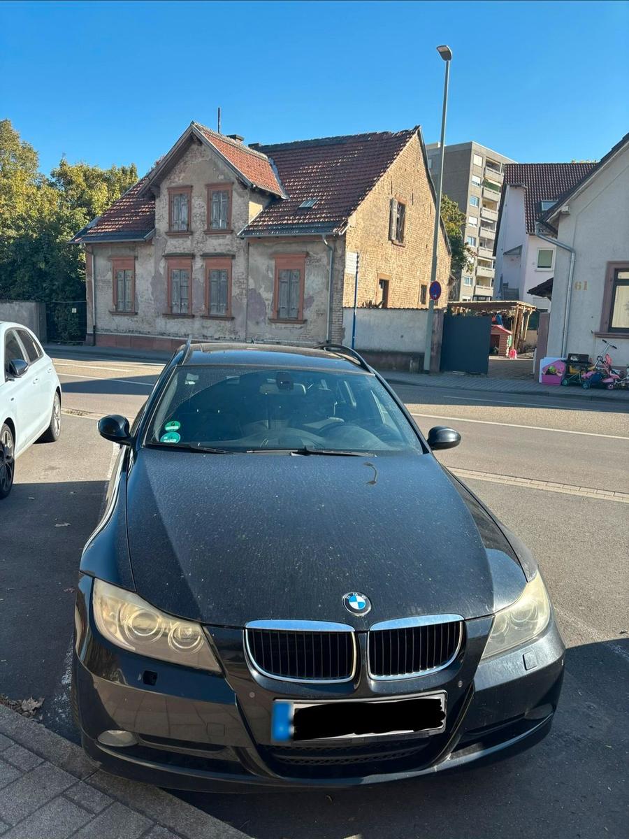 BMW 320 2008 — photo 9