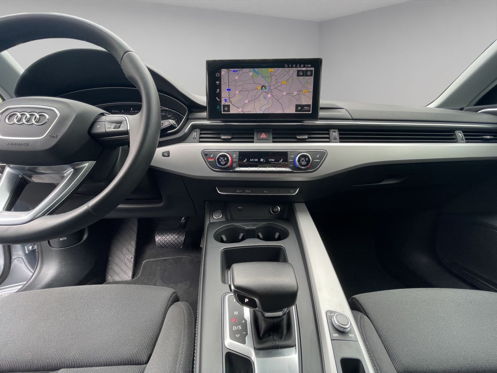 Audi A4 - Bild 15