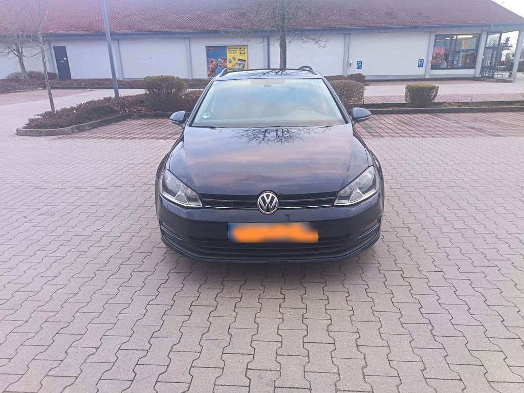 Image of Volkswagen Golf