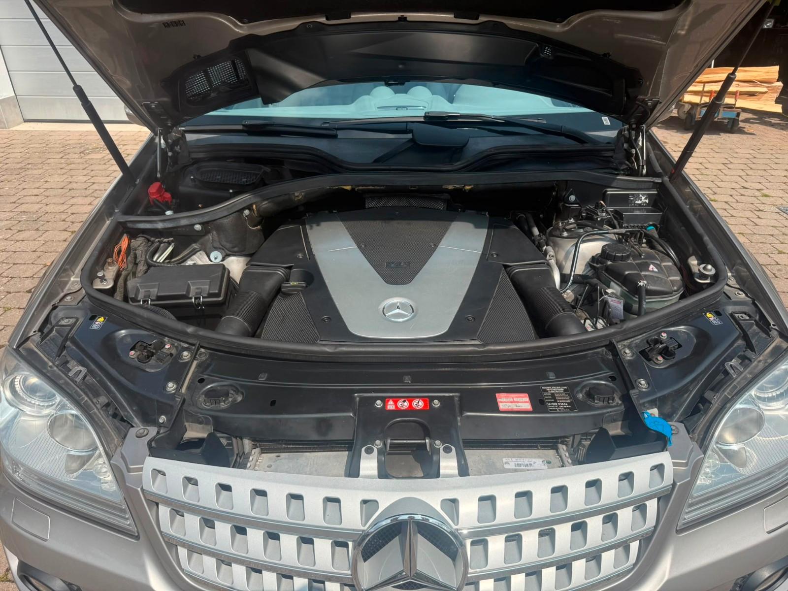 Mercedes-Benz ML 420 mit OFF Road Paket
