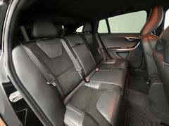 VOLVO V60 D4 AWD/ R-DESIGN / GARANTIE / BUSINESS VOLVO V60 D4 AWD/ R-DESIGN / GARANTIE / BUSINESS