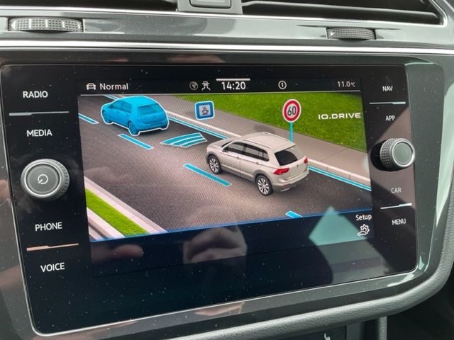 Tiguan 1.5 TSI ACTIVE NAVI TEL LED ACC Rückfahrk