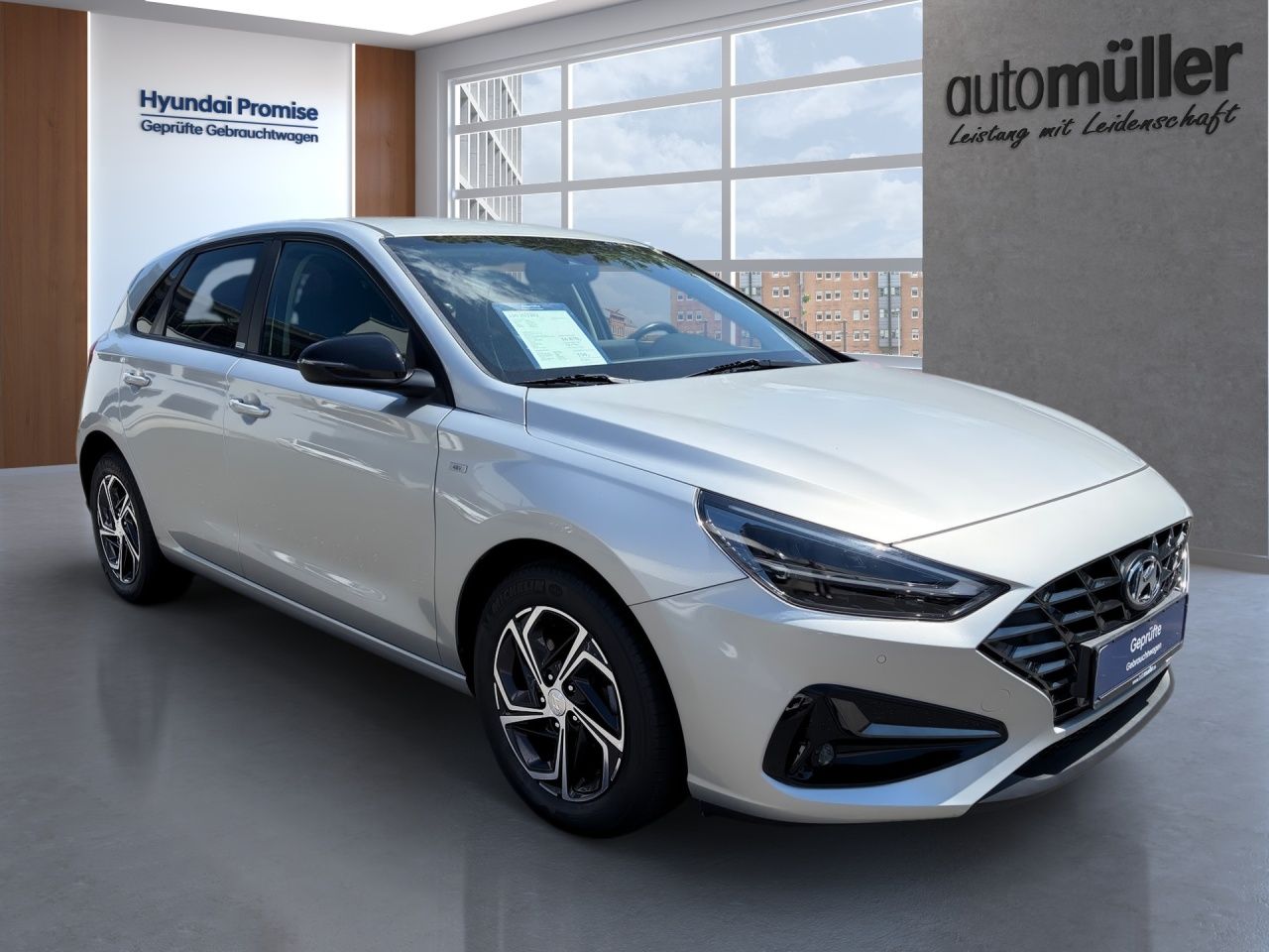 Fahrzeugabbildung Hyundai i30 INTRO *LED*KLA*SIH*KAMERA*DAB*