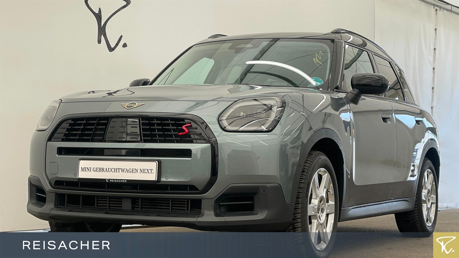 MINI Cooper Countryman S ALL4 A Classic-Trim AHK HUD