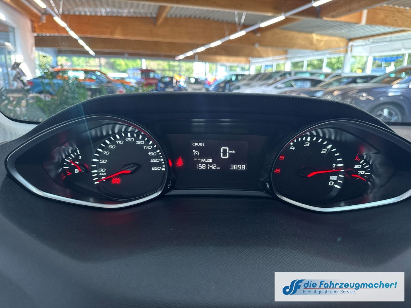 Fahrzeugabbildung Peugeot 308 SW Business-Line 1.6 BlueHDi 120 FAP 2-Zonen