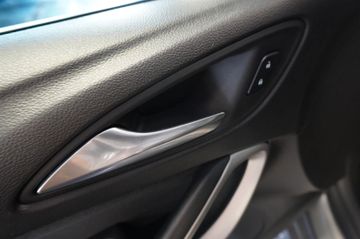 Opel Astra - 11