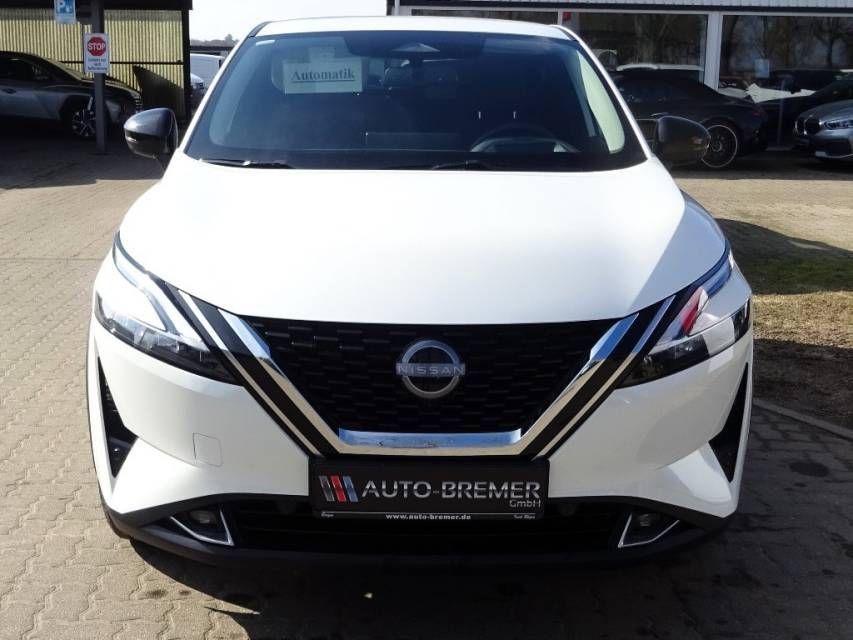 Fahrzeugabbildung Nissan Qashqai 1,3 DIG-T X-tronic N-Connecta