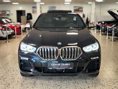 Fahrzeugabbildung BMW X6 M50 i (ICONIC/HEADUP/PANO/3D-CAM/ACC