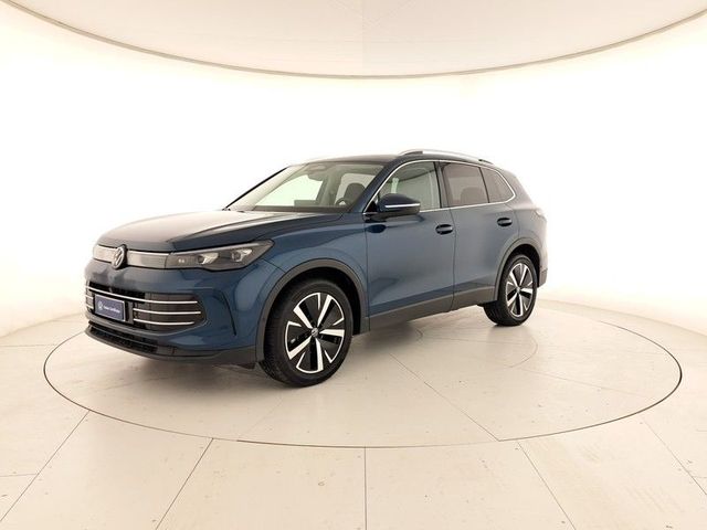 Volkswagen Tiguan 1.5 etsi elegance 150cv dsg