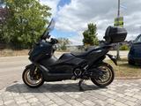 Yamaha TMAX 560 Tech Max - YAMAHA TMAX 560