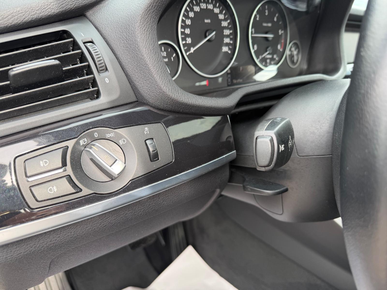 BMW X3 xDrive 20 d Auto.LED BI-Xenon Navi 1.Hand Pan