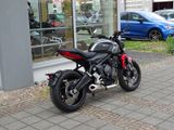Triumph TRIDENT 660  MY23 *TSA,Heizgriffe,Garantie> 2027 - Angebote entsprechen deinen Suchkriterien