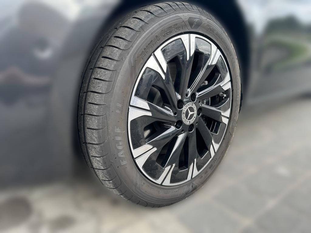 Fahrzeugabbildung Mercedes-Benz V 300 d STYLE Lang AHK SHZ STH KlimaA KAM BremsA