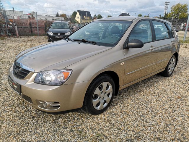 Kia Cerato 1.6 LX + HU NEU