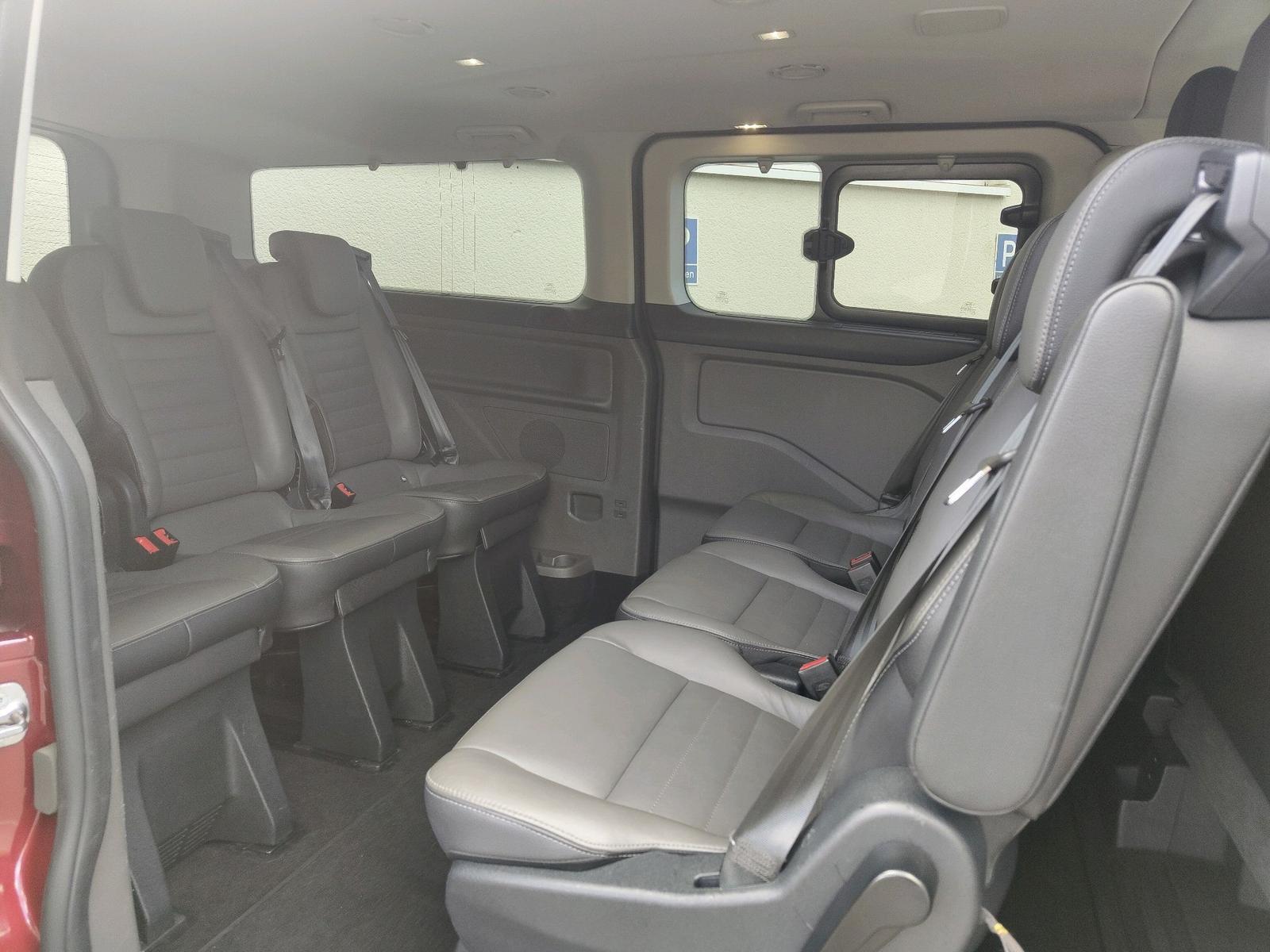 Ford Tourneo Custom Titanium L2