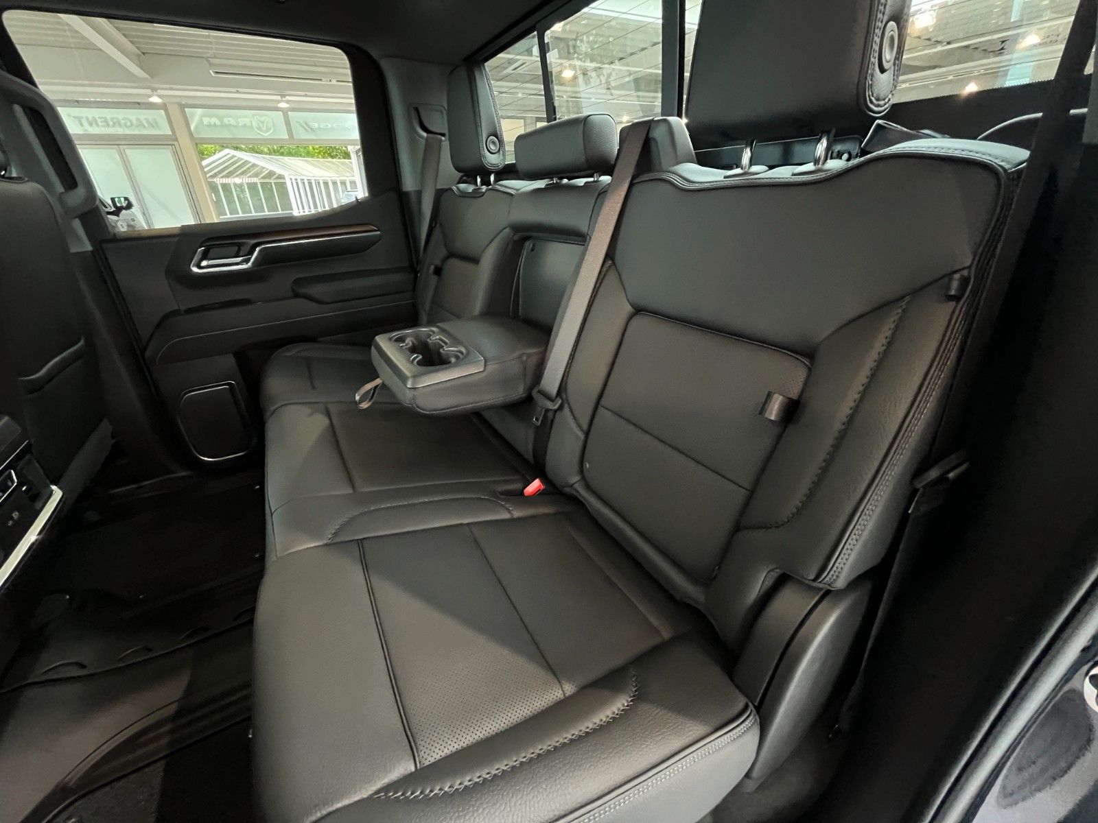 Fahrzeugabbildung GMC Sierra 1500 Denali 6.2 LPG*HeadUp*360°
