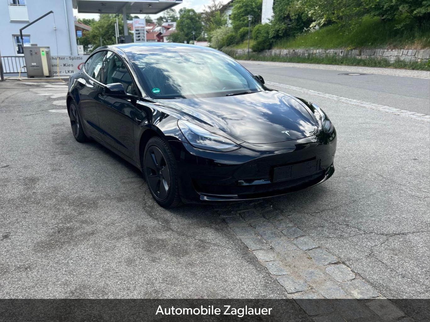 Tesla Model 3 RWD Ryzen