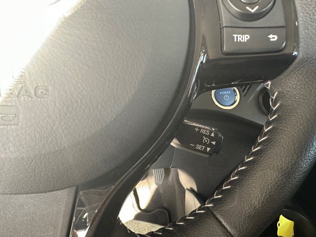 Toyota Yaris Hybrid Team D